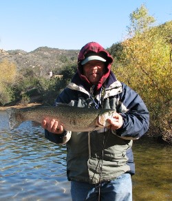 Art Gutierrez 8lb 27 Dec Half Moon Night Crawler San Diego-1.jpg